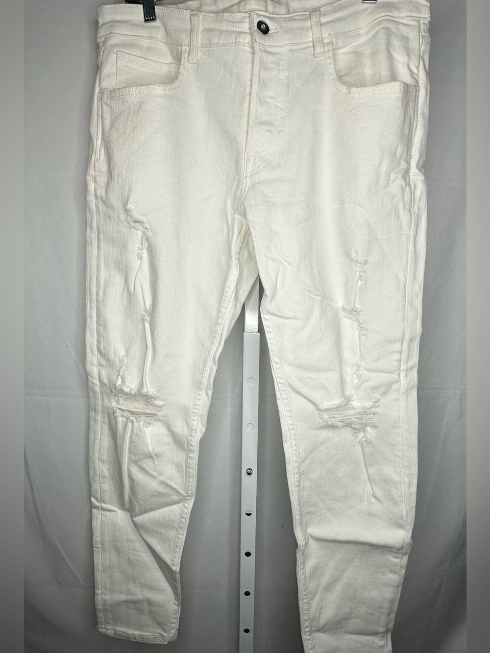 Zara White Distressed Men's Jeans